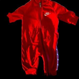 Nike track suit